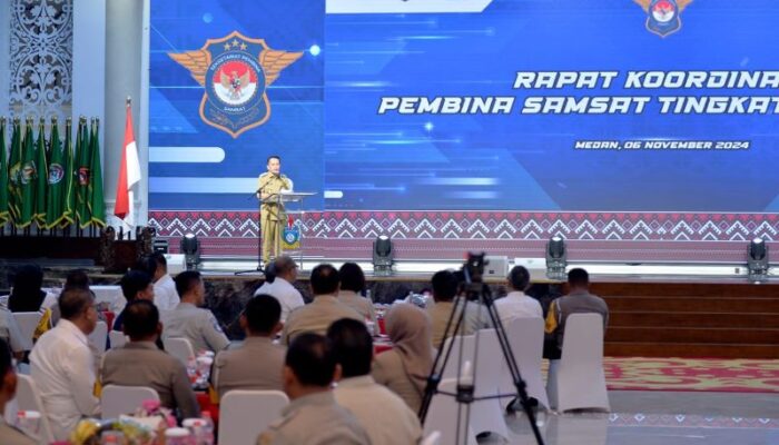 Pj Gubernur Sumut Agus Fatoni Raih Penghargaan Tim Pembina Samsat Terbaik, Ini yang Disoroti dalam Penghargaan Tersebut!