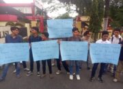 Geram dengan Dugaan Pungli! Mahasiswa Serbu Polda Sumut, Desak Pemeriksaan Plh Kadisdik Langkat