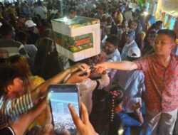 Anggota DPRD Medan Rommy Van Boy dan Keluarga Meriahkan Festival Thaipusam 2025