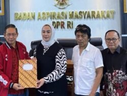 Ketua DPRD Medan Sampaikan Aspirasi HIMMAH dan OKP ke DPR RI