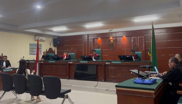 Sherly Bantah Penganiayaan, Sebut Insiden Kacamata R Murni Refleks