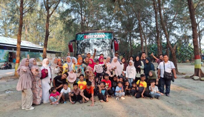 Fauzi DPRD Medan Hadir Bersama Warga Jermal 7, Perkuat Silaturahmi dalam Suasana Santai