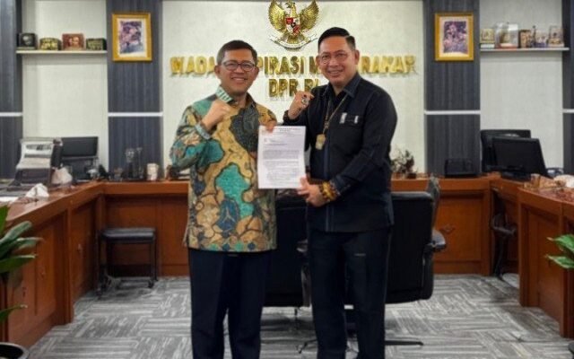 Mahasiswa Medan Sampaikan Aspirasi, Wong Chun Sen Pastikan Diteruskan ke DPR RI